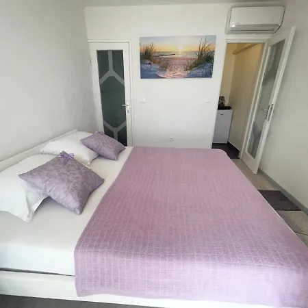 Apartmani Fabijan&Florijan Dramalj Exterior photo