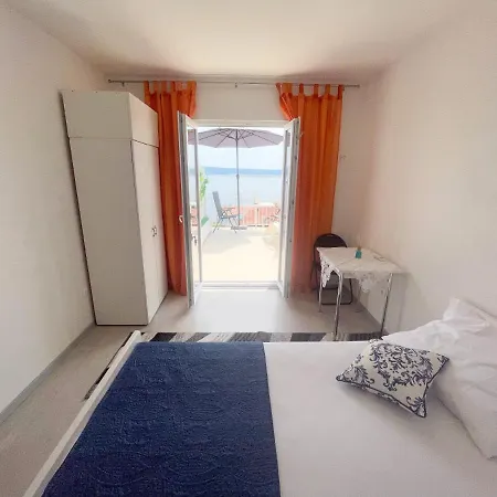 Apartmani Fabijan&Florijan Dramalj Exterior photo
