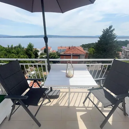 Apartmani Fabijan&Florijan Dramalj Exterior photo
